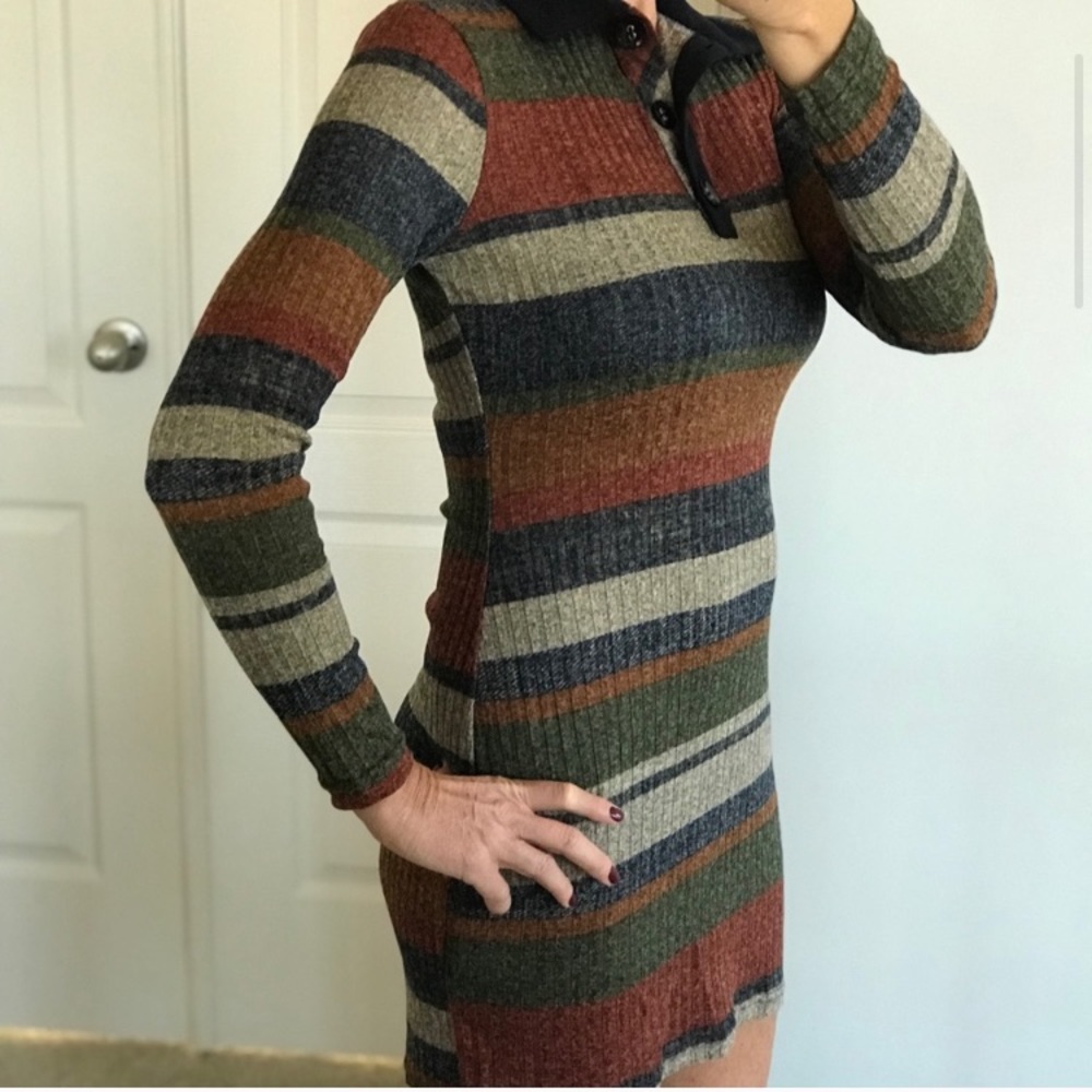 Striped Tunic Dress - Picture 3 of 8